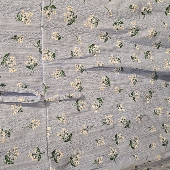 B Darlin Light Blue Floral Dress with Puff Sleeves - Picture 2 of 4